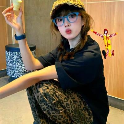 重生老太先离为敬